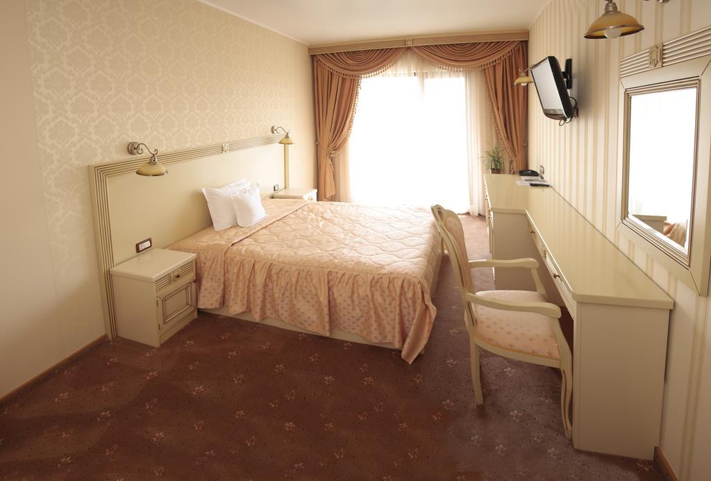 Hotel Majestic Яссы Номер фото